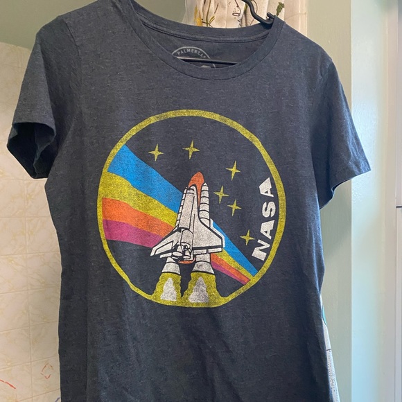 Tops - NASA t shirt